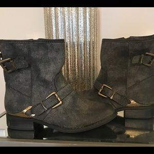 MIA Moto boots